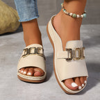 Clarinda | Orthopaedic sandals with buckle design