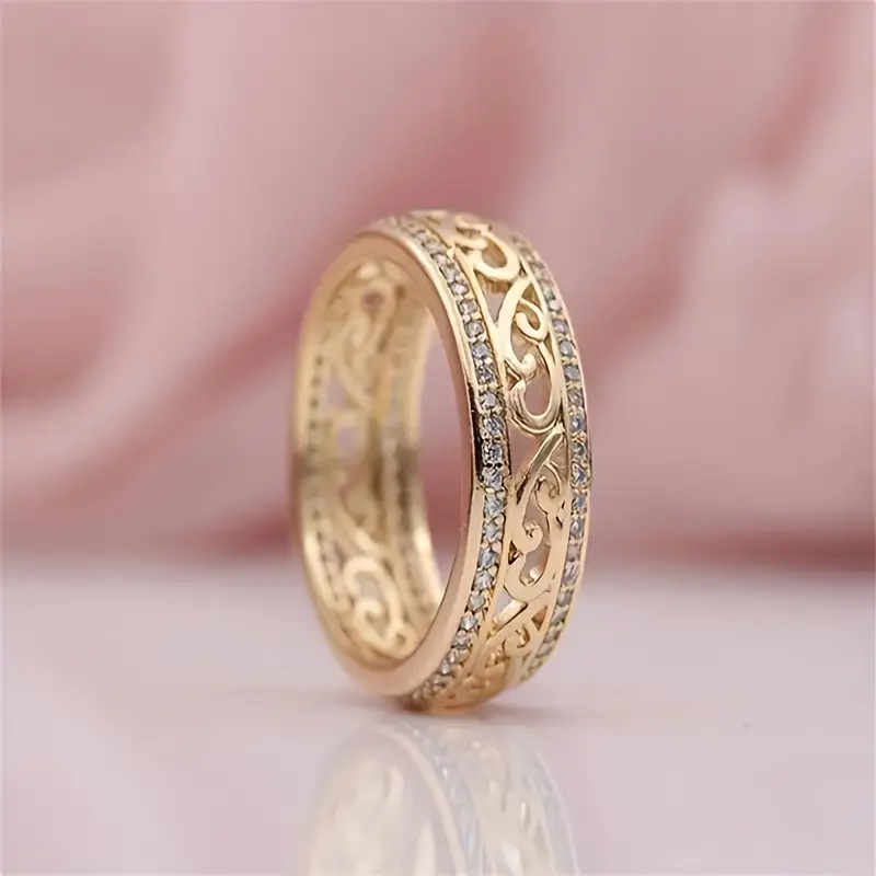 Ella | Bright Hollow Gold Ring