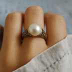 Lucia | Vintage Pearl Golden Ring